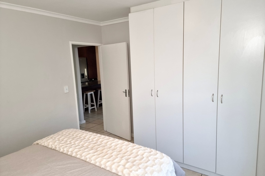 To Let 2 Bedroom Property for Rent in Vredekloof East Western Cape